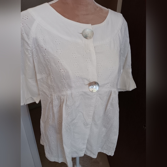 Milano~White Embroidered Eyelet Lightweight Cardigan Jacket Y2K - Picture 13 of 15